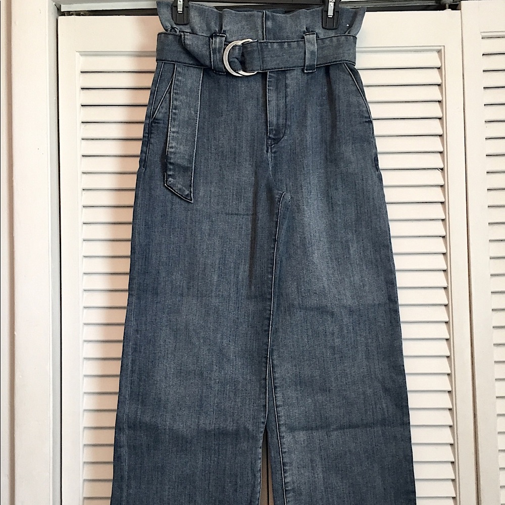 🌺 Like New-Express Paper Bag High Waist Wide Leg Cropped Jean (2)🌺